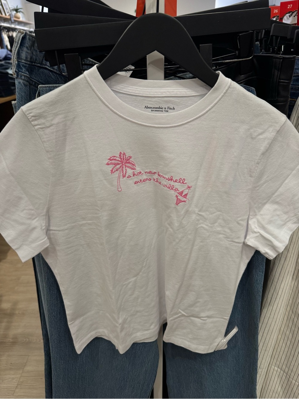 NWT Abercrombie & Fitch White Crop Tee Bombshell Love Island Embroidered Bikini